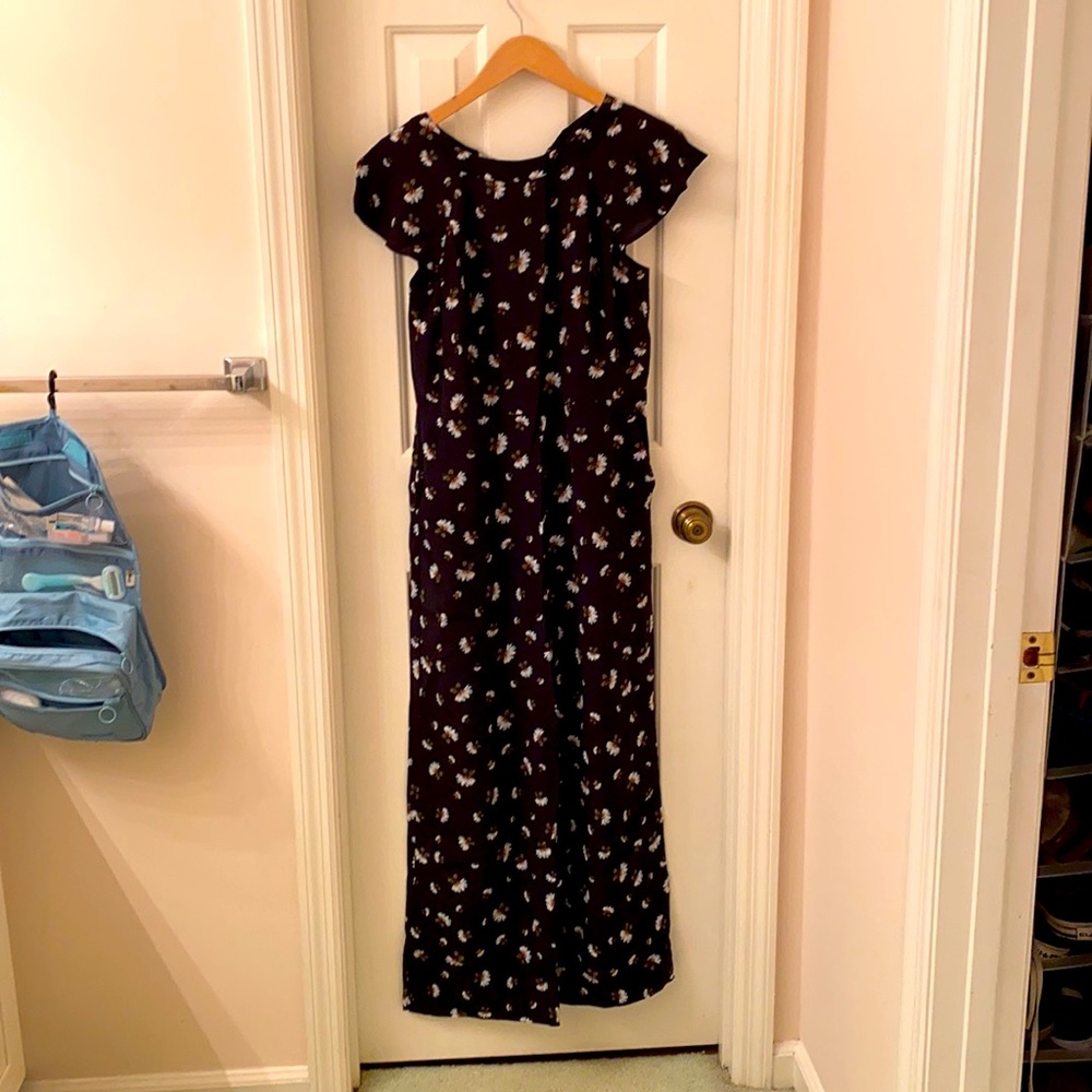 NEW LOFT Jumpsuit- Black Floral; Size 2